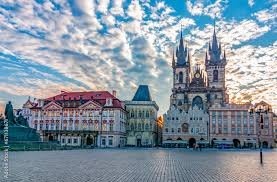 Staroměstské Náměstí